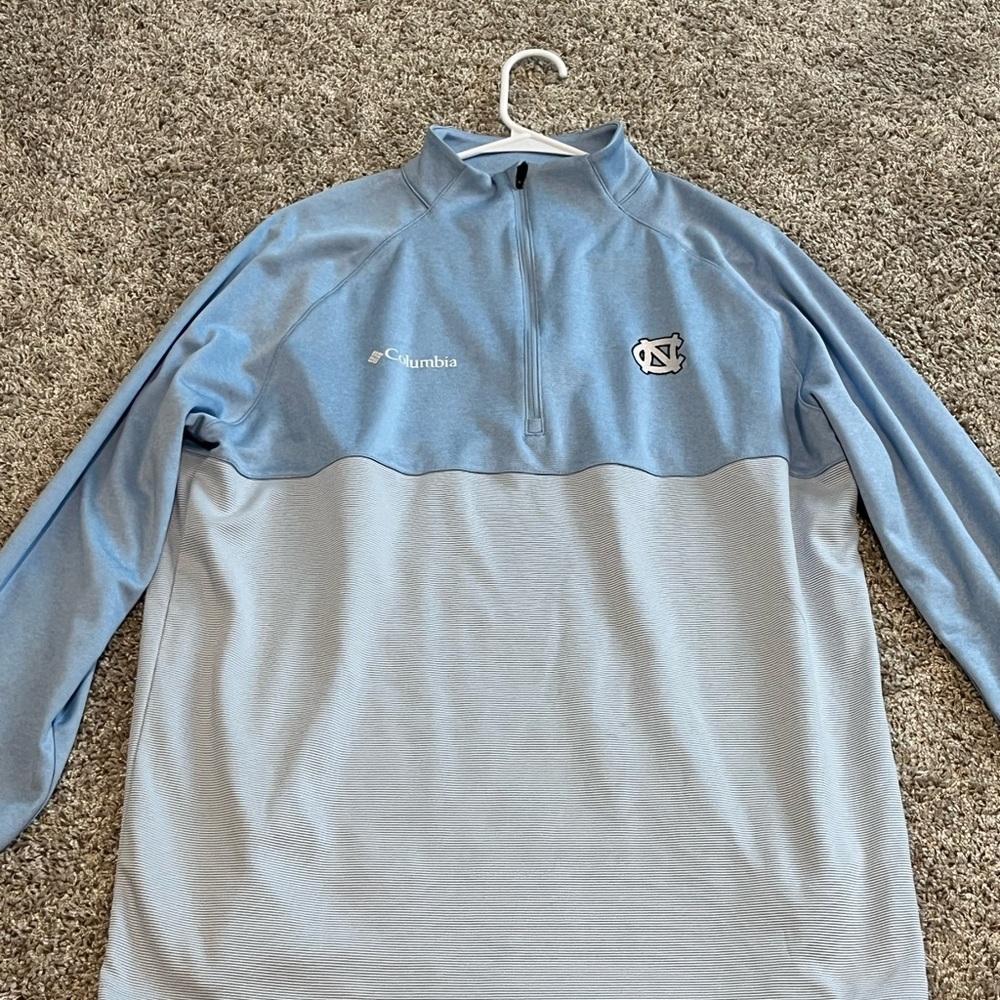 Columbia Light Blue Quarter-Zip Pullover